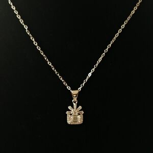 Moissanite Pendant Necklace